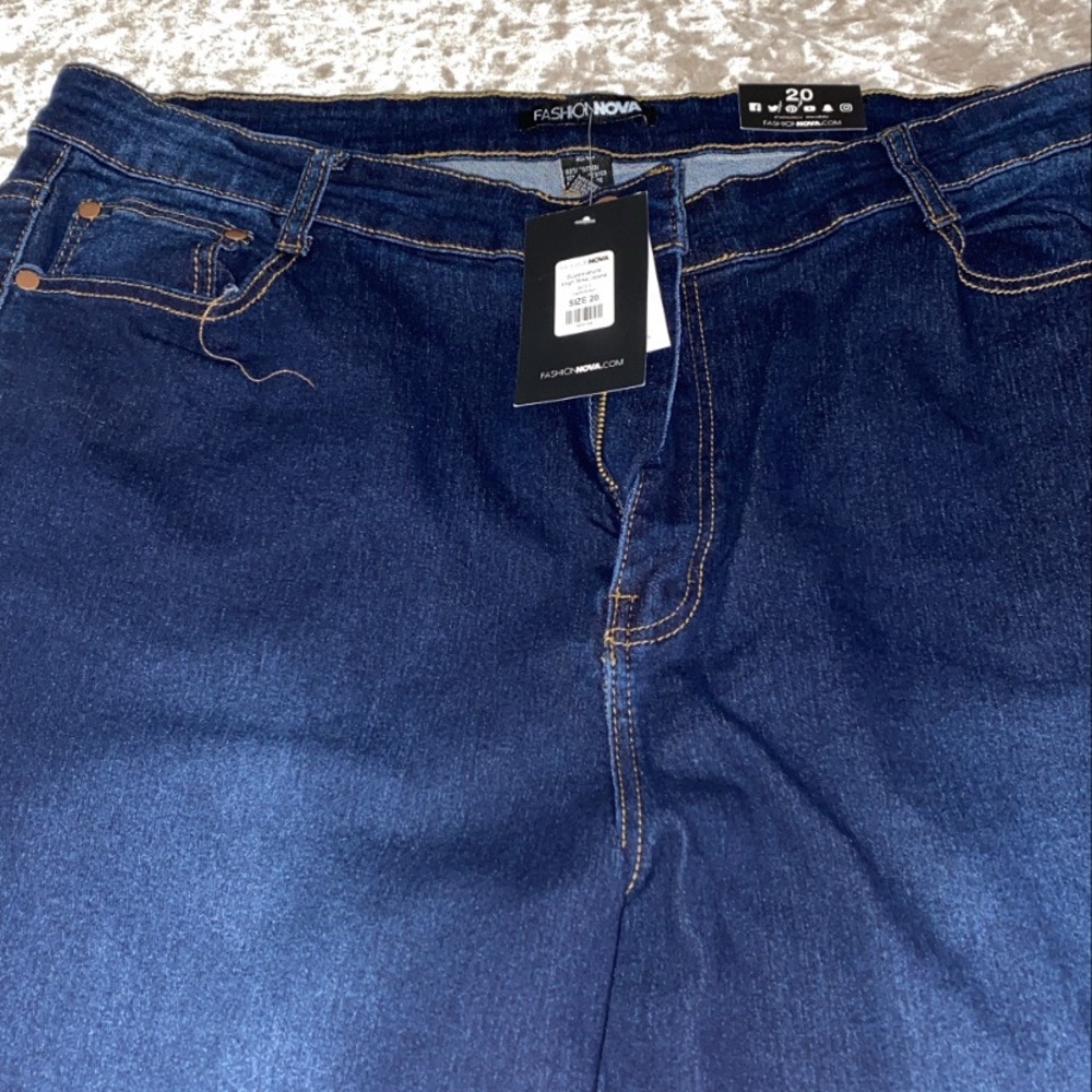 Fashionnova jeans
